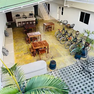 freelance-hostel.allrivieramayahotels.com/